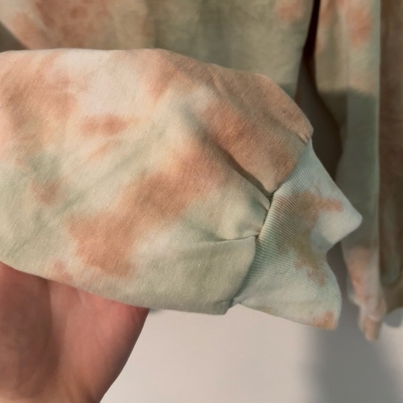 Dippin Daisy's Tie Dye Monterey Top - Picture 12 of 13